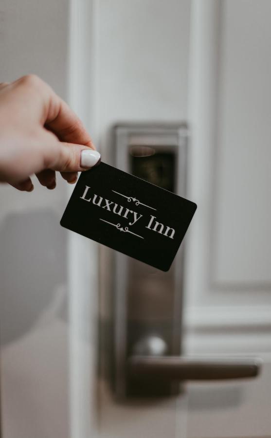 Luxury Inn 트빌리시 외부 사진